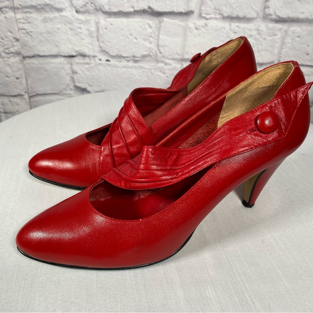 Pierre Made in Italy Red Leather Pumps Size 8
